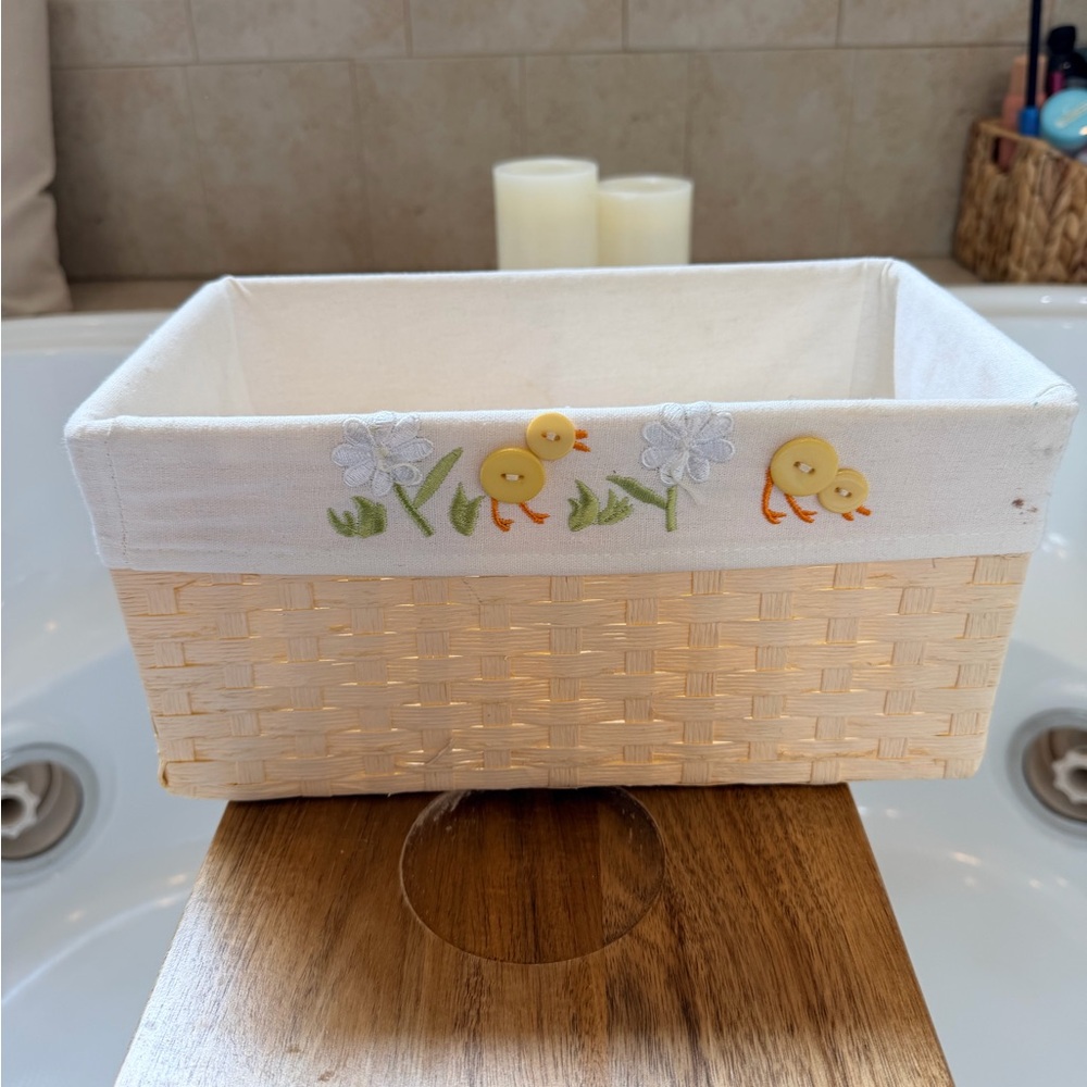 Spring basket